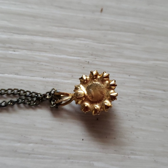 Fashion necklace Austrian crystal flower pendant in real gold setting - Picture 4 of 4